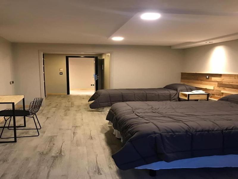 Hotel Ecomax image