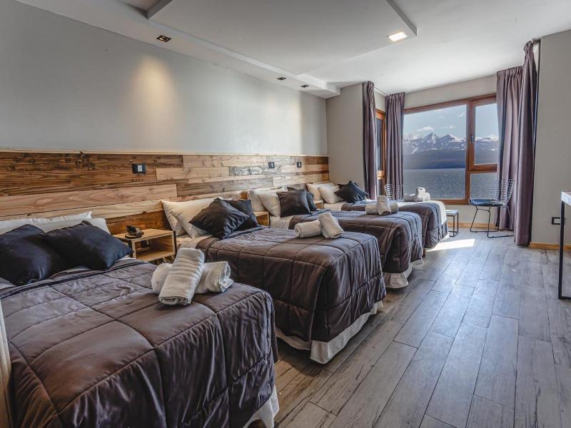 Hotel Ecomax image