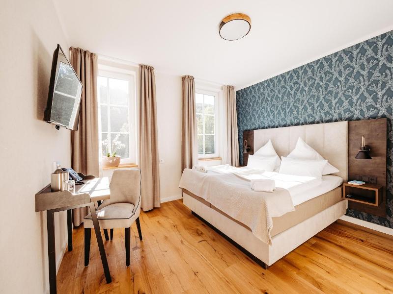 Schlosshotel Brilon-wald image