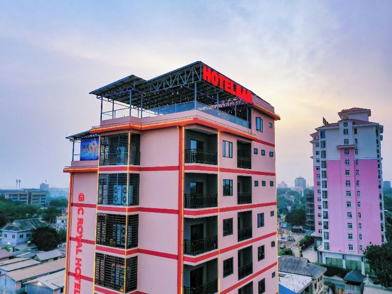 G.c Royal Hotel image