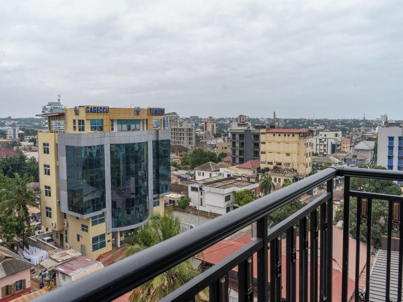 G.c Royal Hotel image