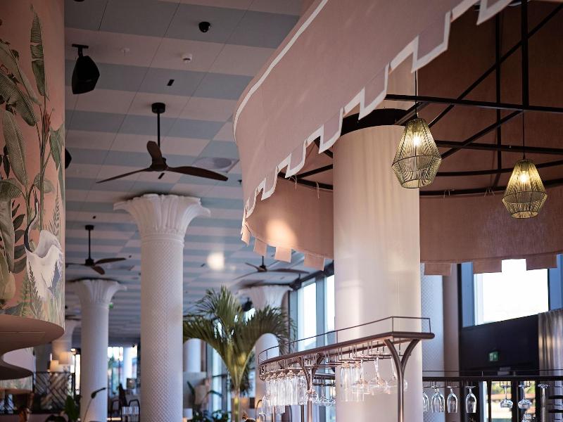 Hotel Riviera image