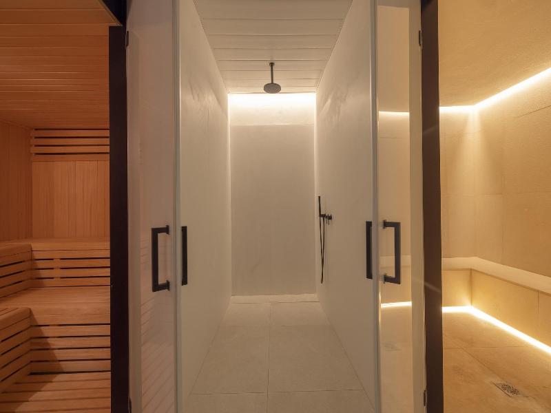Hm Palma Blanc Hotel image