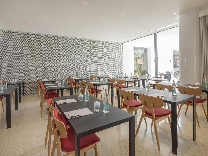 Hm Palma Blanc Hotel image