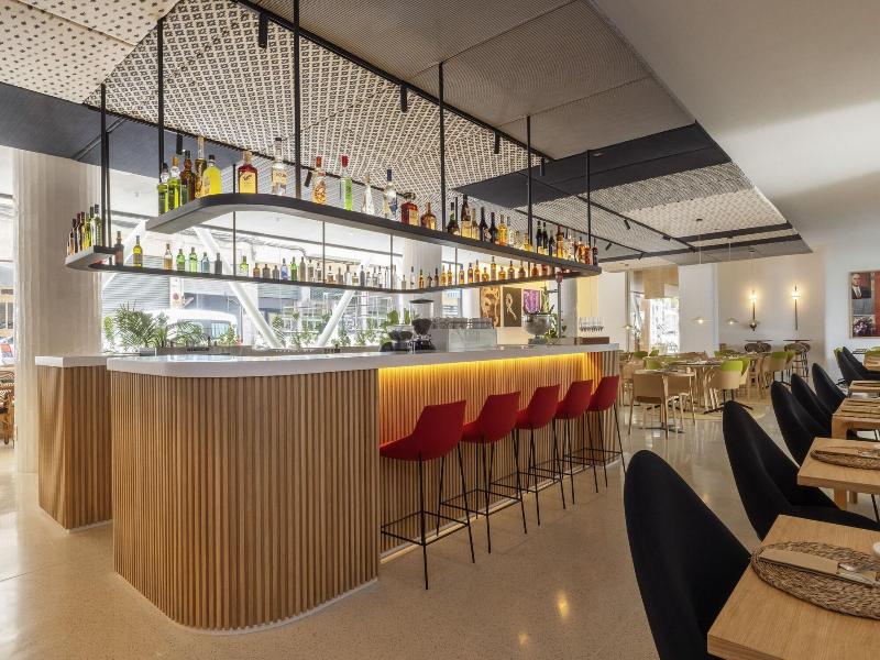 Hm Palma Blanc Hotel image