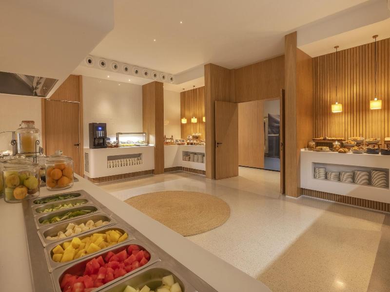 Hm Palma Blanc Hotel image