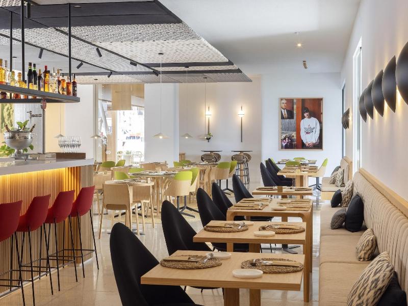 Hm Palma Blanc Hotel image