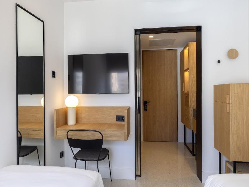 Hm Palma Blanc Hotel image