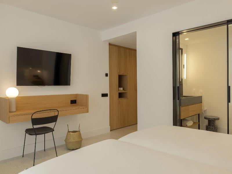 Hm Palma Blanc Hotel image