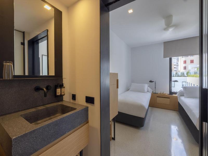 Hm Palma Blanc Hotel image