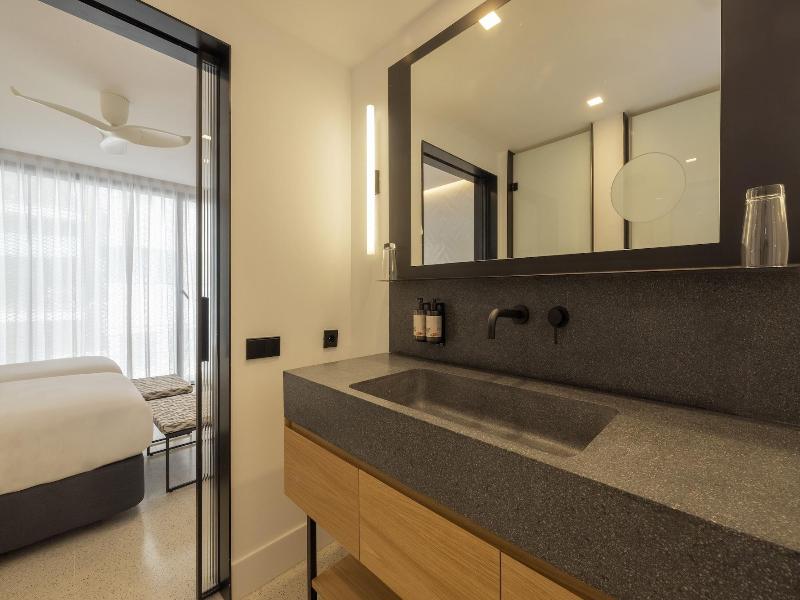 Hm Palma Blanc Hotel image