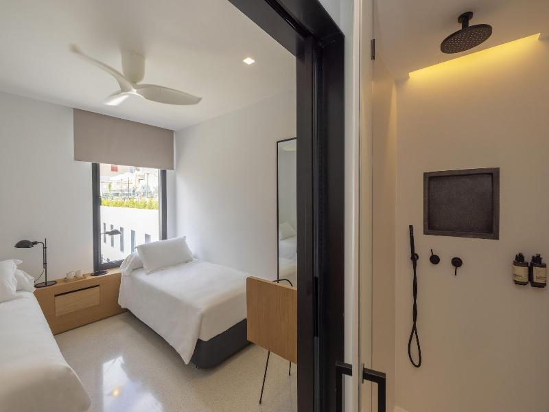 Hm Palma Blanc Hotel image