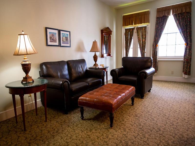 The Hotel Paisano image