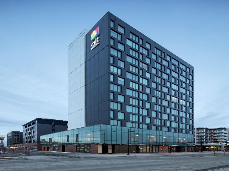 Alt Hotel Calgary University District image