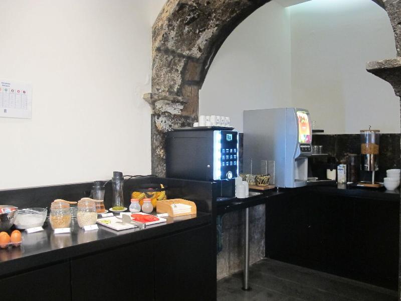 Azores Youth Hostels - Sã£o Miguel image