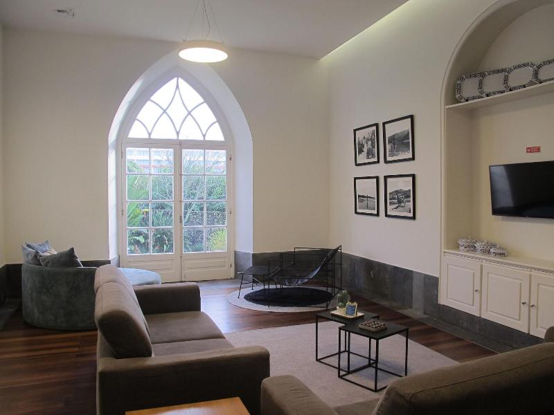 Azores Youth Hostels - Sã£o Miguel image