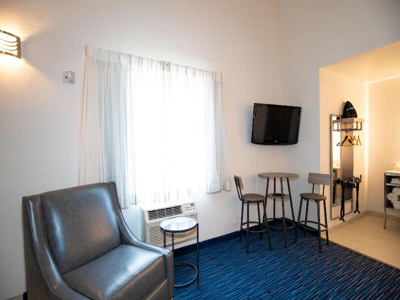 Orange Grove Inn image