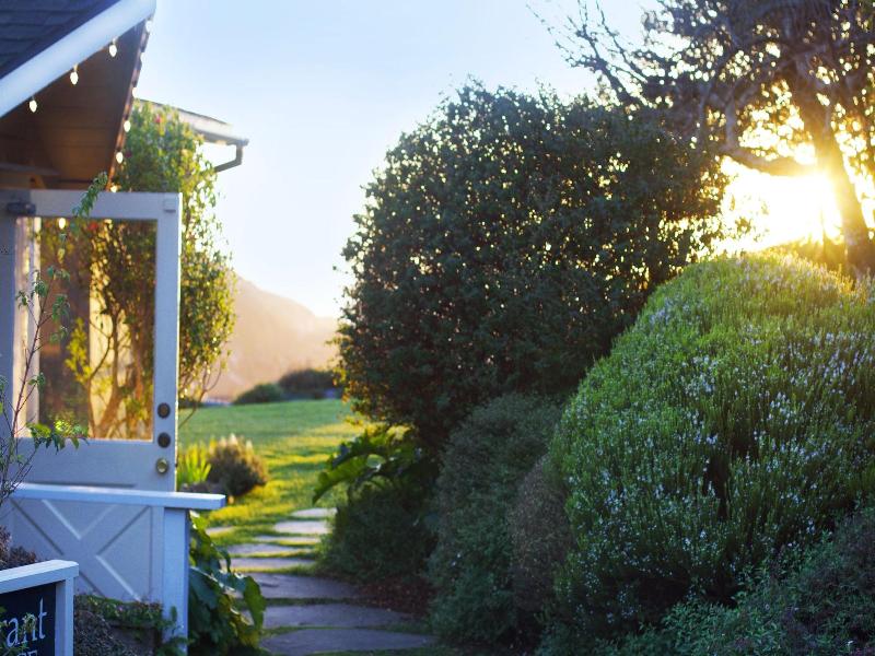 Scp Mendocino Coast Lodge image