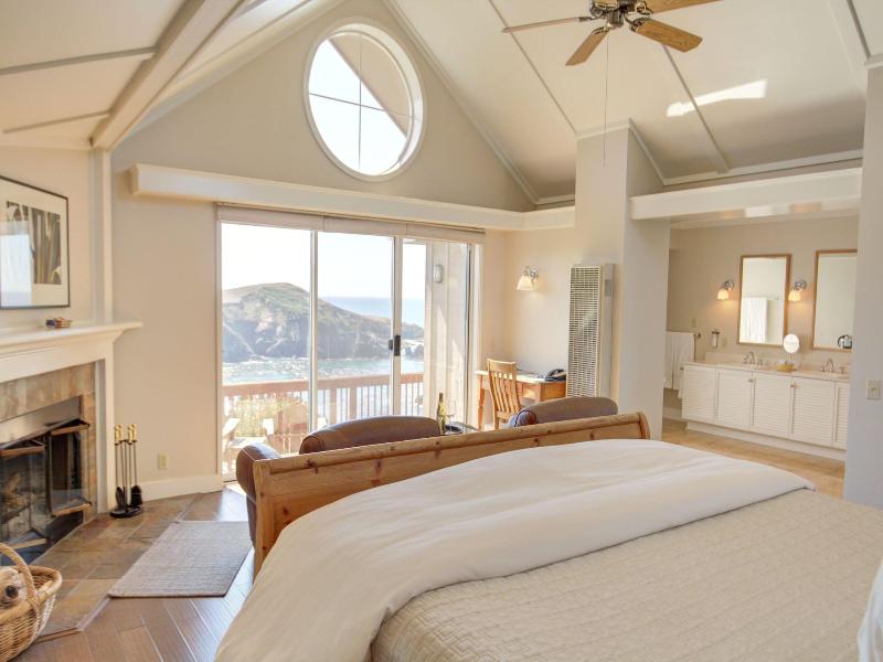 Scp Mendocino Coast Lodge image