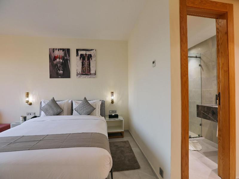 Ari Boutique Hotel - Adults Only image