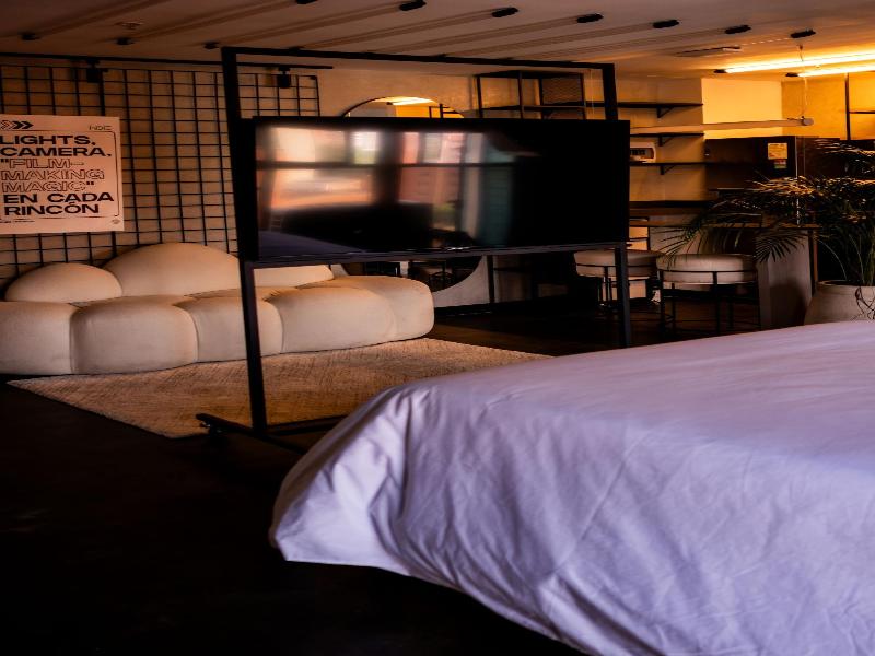 Indie Universe Creative Hotel image
