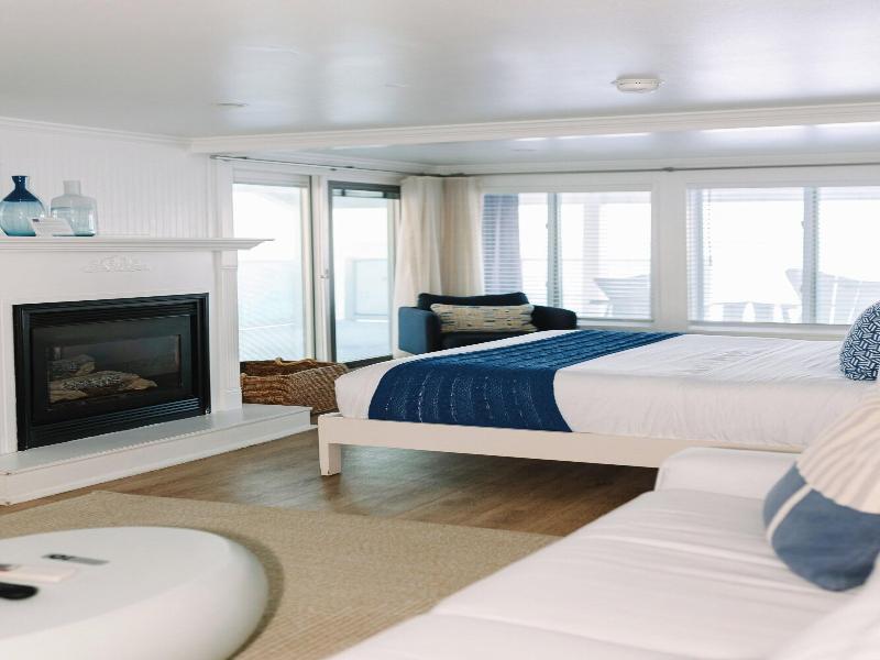 Blue - Inn On The Beach image