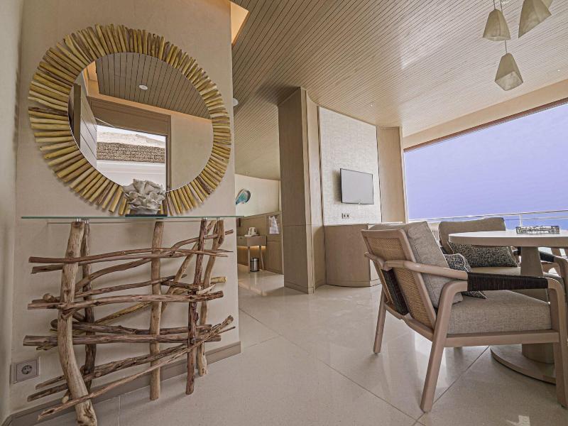 Tawila Island Resort image