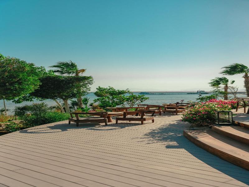 Tawila Island Resort image