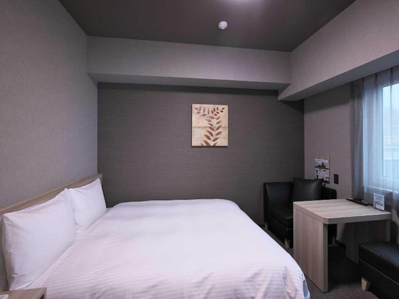 Hotel Route Inn Suzaka image