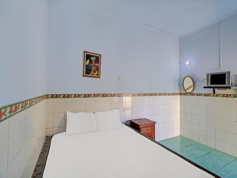 Hotel O Sekar Jagat Near Pantai Baluk Rening image