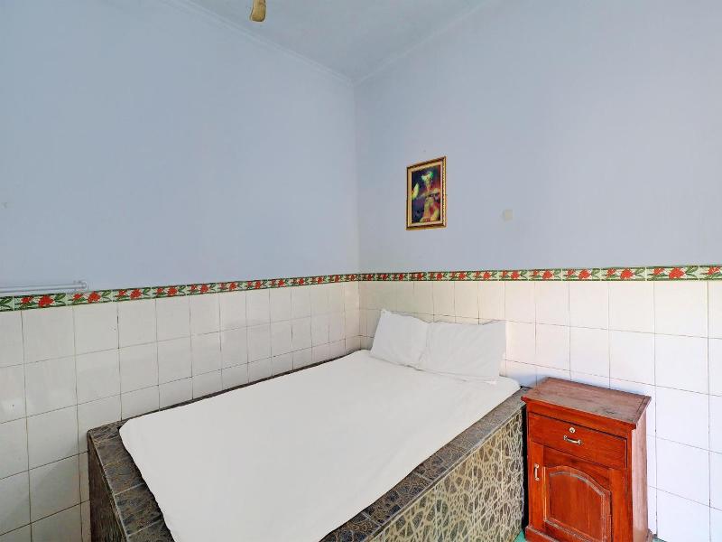 Hotel O Sekar Jagat Near Pantai Baluk Rening image