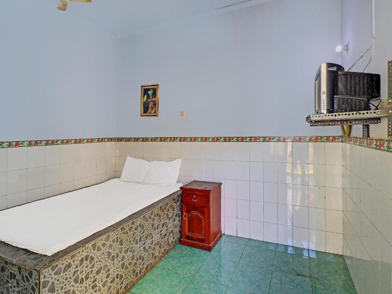 Hotel O Sekar Jagat Near Pantai Baluk Rening image