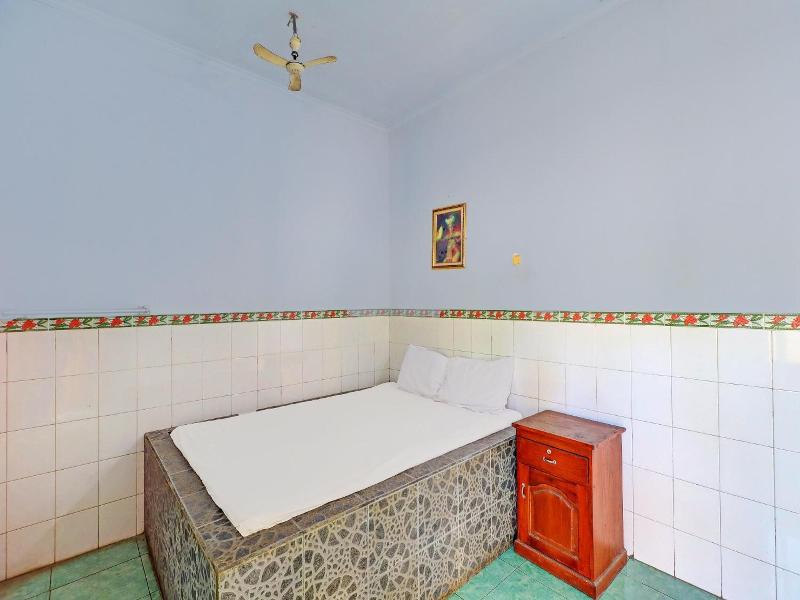 Hotel O Sekar Jagat Near Pantai Baluk Rening image