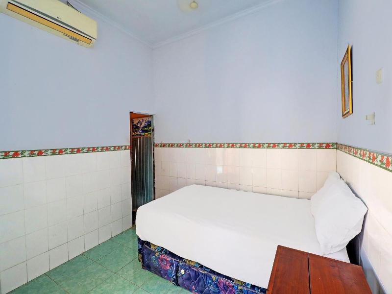 Hotel O Sekar Jagat Near Pantai Baluk Rening image