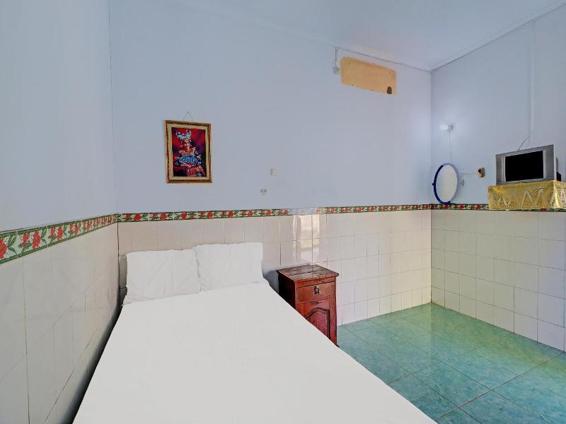 Hotel O Sekar Jagat Near Pantai Baluk Rening image