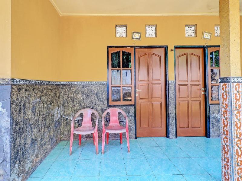 Hotel O Sekar Jagat Near Pantai Baluk Rening image