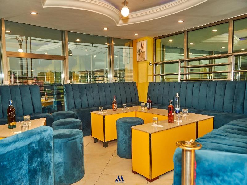 Marriot Metropolitan Hotel image