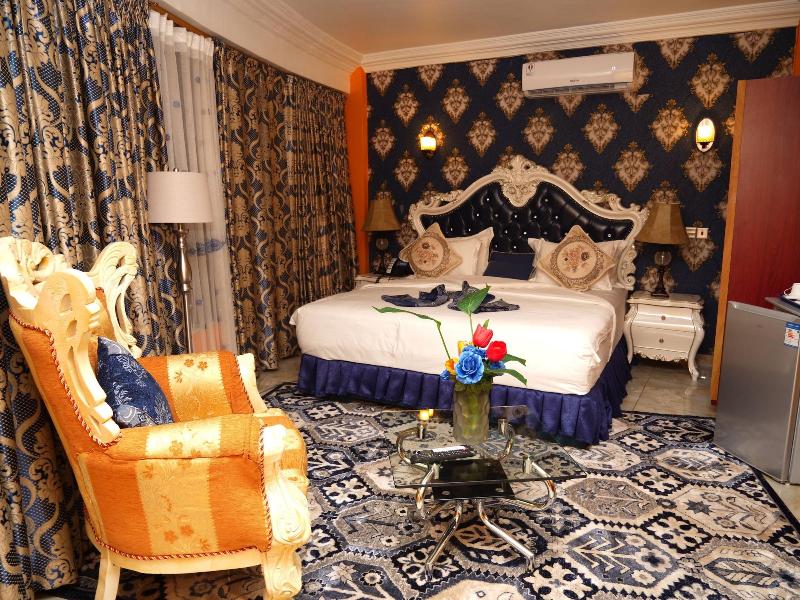 Marriot Metropolitan Hotel image