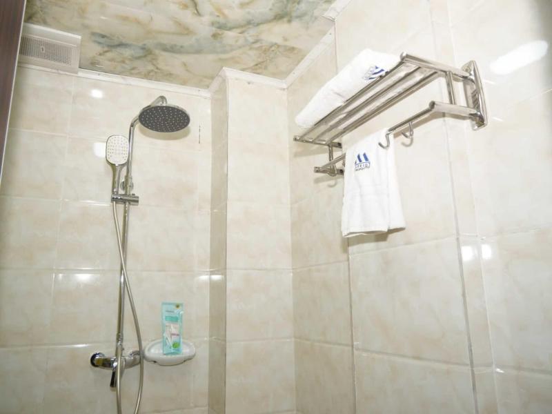 Marriot Metropolitan Hotel image