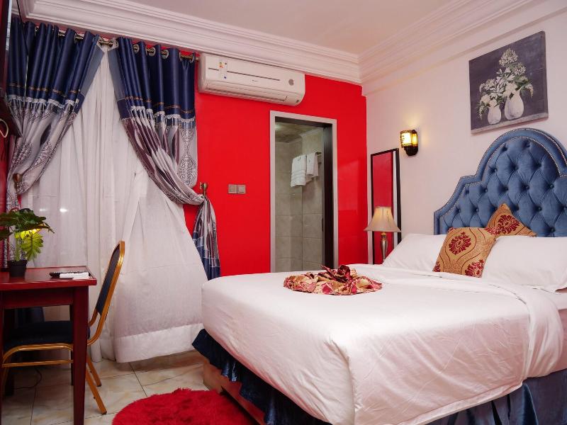 Marriot Metropolitan Hotel image