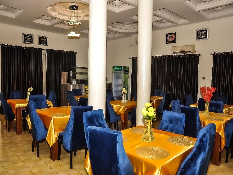 Marriot Airport Hotels image
