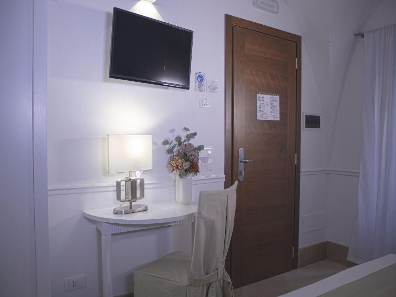 Palazzo Sant'elena image