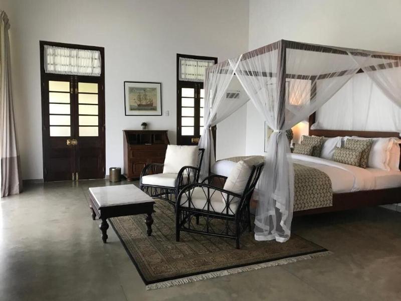 The Postcard Galle image