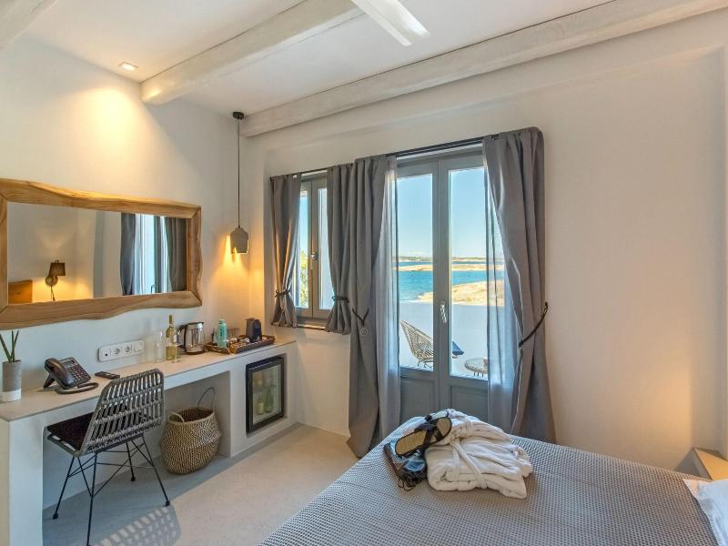 Paros Cape Suites image
