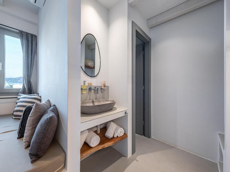 Paros Cape Suites image