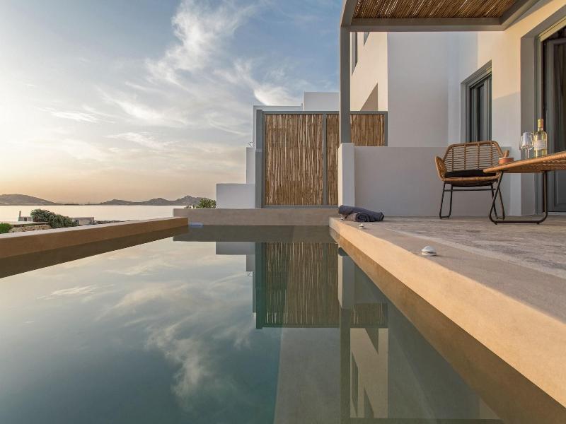Paros Cape Suites image
