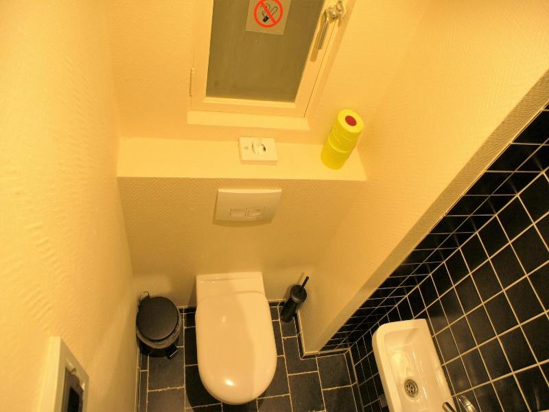 J And R Brussels City Apartment image