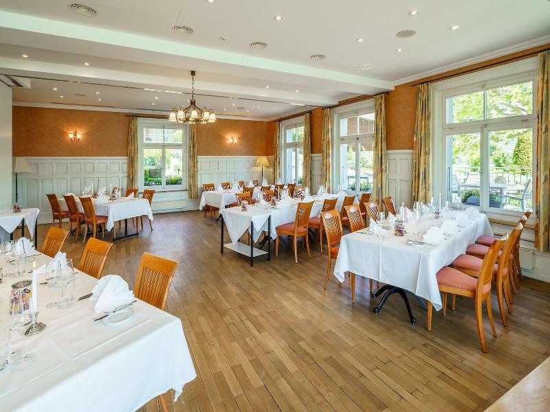 Hotel Restaurant Schã¶nbã¼hl image