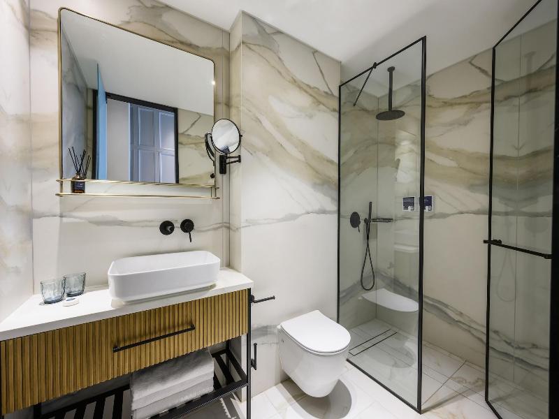 Alberto By Isrotel Design image