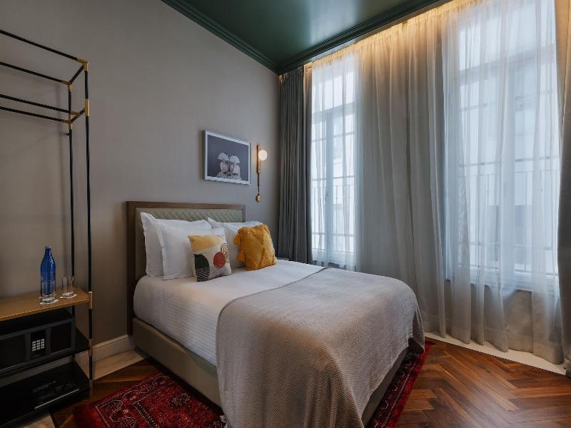 Alberto By Isrotel Design image